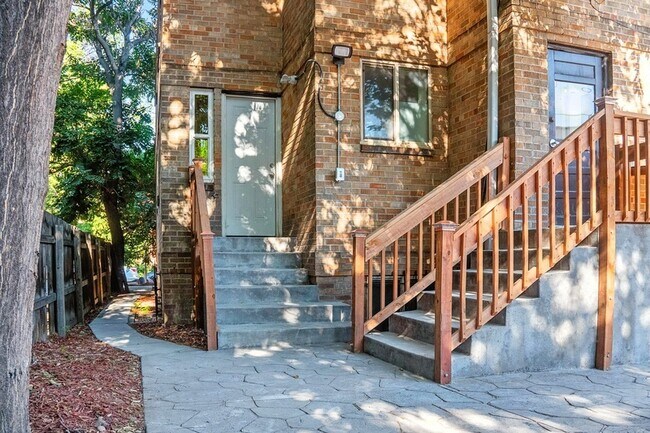 Building Photo - 1362 Lafayette St