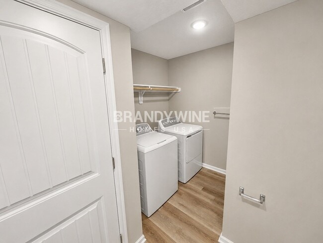 Building Photo - 14409 Oakland Ct