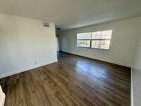 Building Photo - 3431 Helena Dr