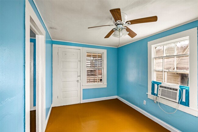 Building Photo - 1524 Mechanic St