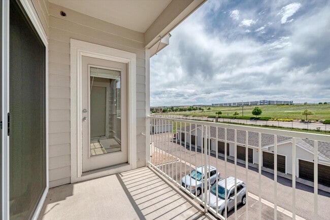 Building Photo - 15700 E Jamison Dr