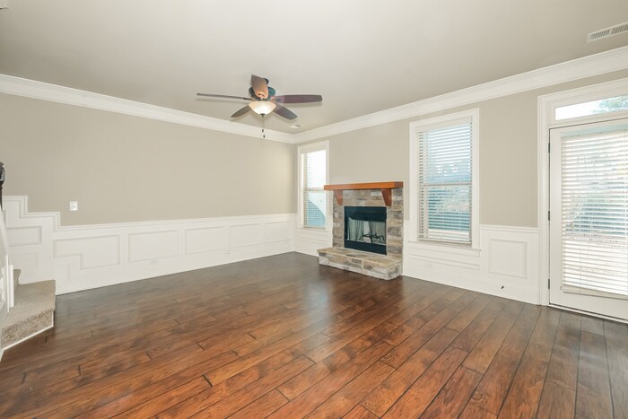 Building Photo - 9200 Bandywood Way SW