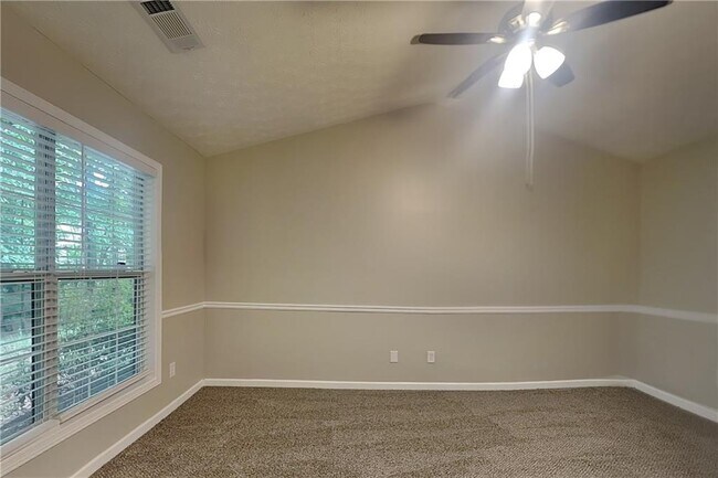 Building Photo - 3318 Freedom Landing NW