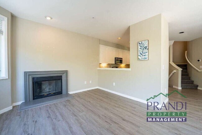 Building Photo - 1 Gable Ct
