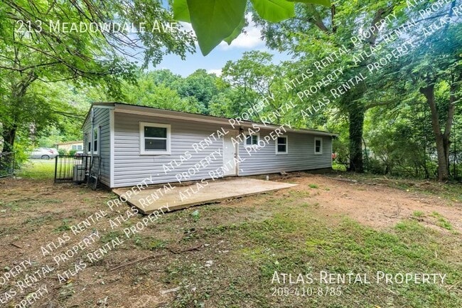 Building Photo - 213 Meadowdale Ave
