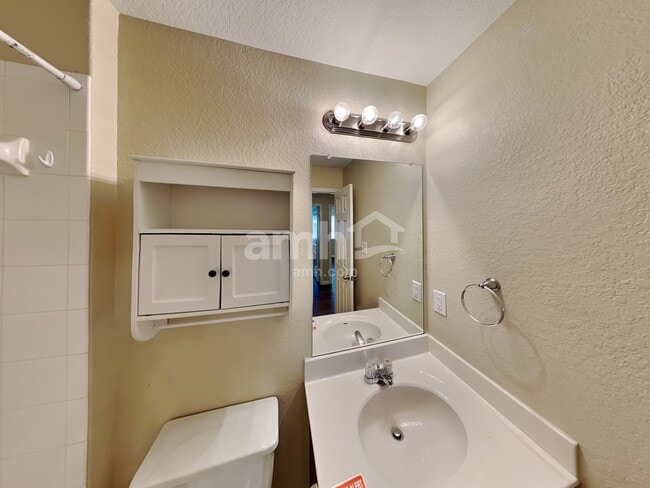 Building Photo - 2240 Hazelwood