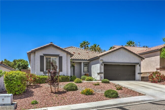Building Photo - 11135 River Hills Ln