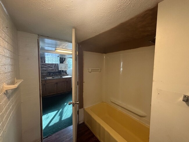 Building Photo - New Year, New Home, $500 Off! This is a Lease-to-Own – Not a typical rental.