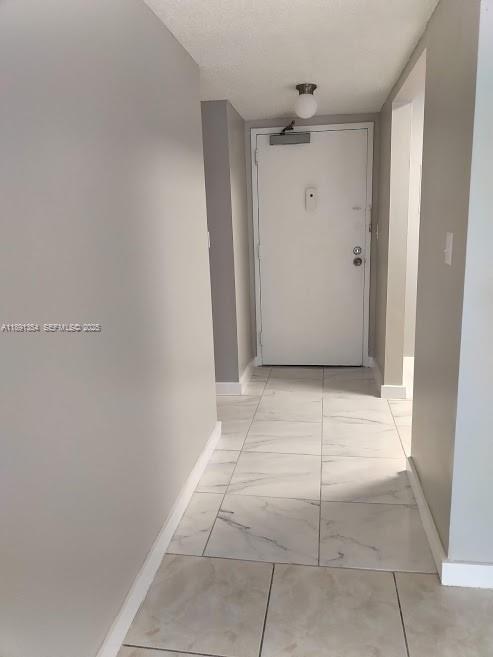 Building Photo - 16465 NE 22nd Ave