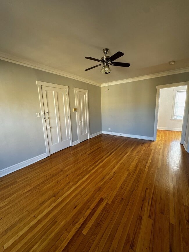 Building Photo - 4402 N Rockwell St