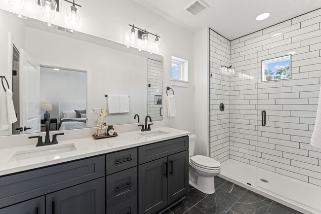 Building Photo - Madison townhome for rent. 3 bed/3.5 bath ...