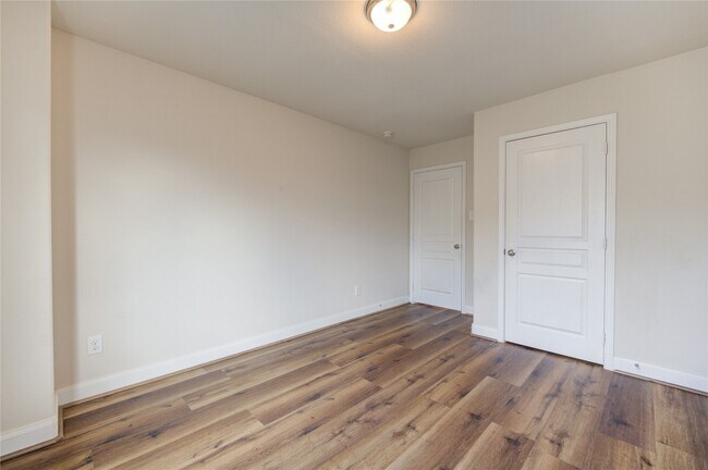 Building Photo - 5319 Fossil Stone Ln