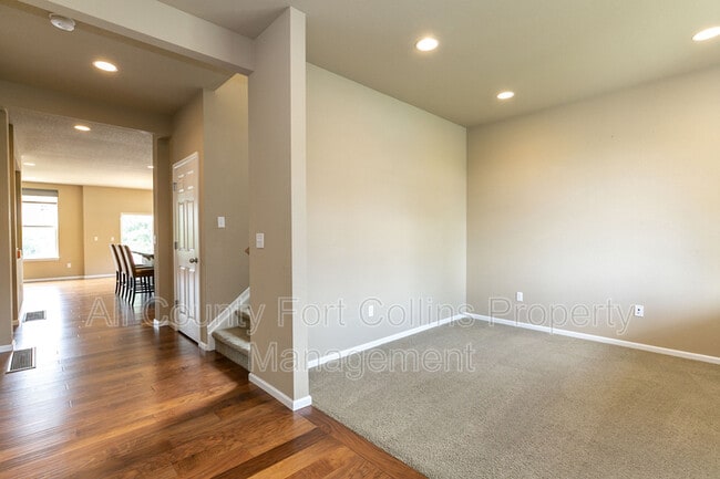 Building Photo - 3608 Voyager Ln