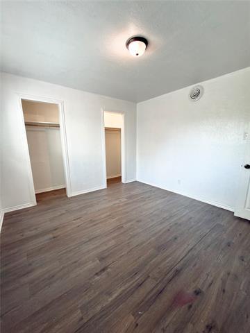 Building Photo - 1417 Bennett Ave