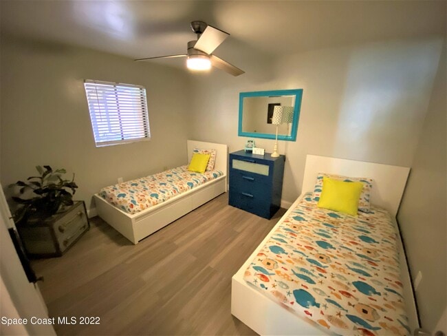 Building Photo - 8759 Banyan Way