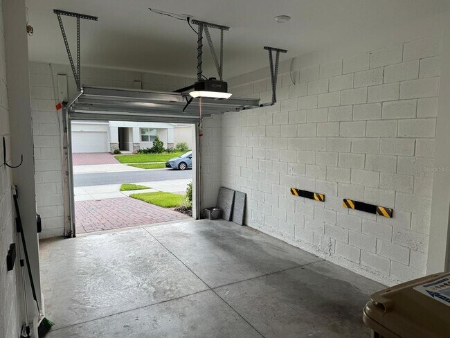 Building Photo - 1183 Boardwalk Pl