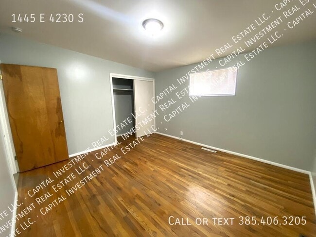 Building Photo - 1445 E 4230 S