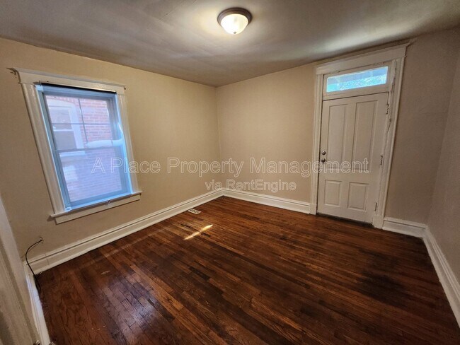 Building Photo - 3145 Halliday Ave