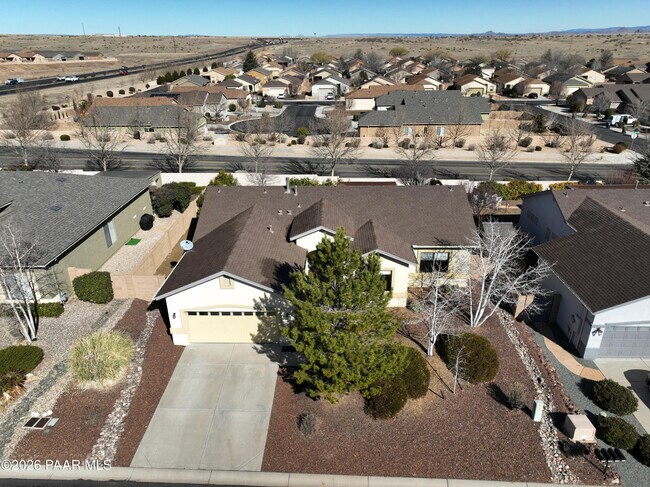 Building Photo - 6496 E Brombil St