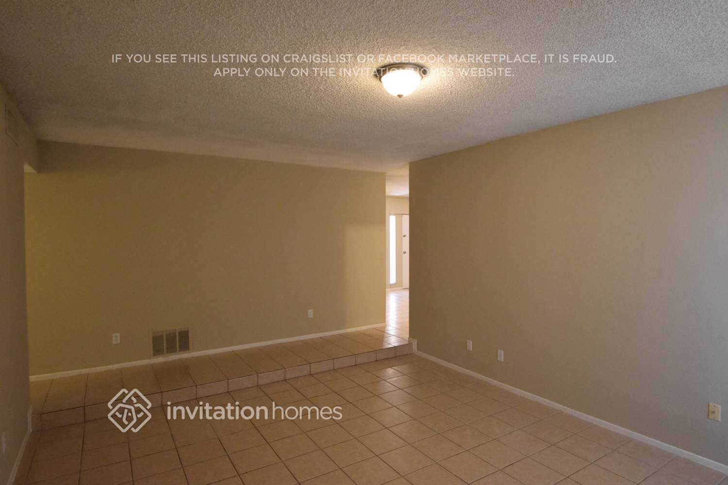 Building Photo - 3017 N 86th Ave