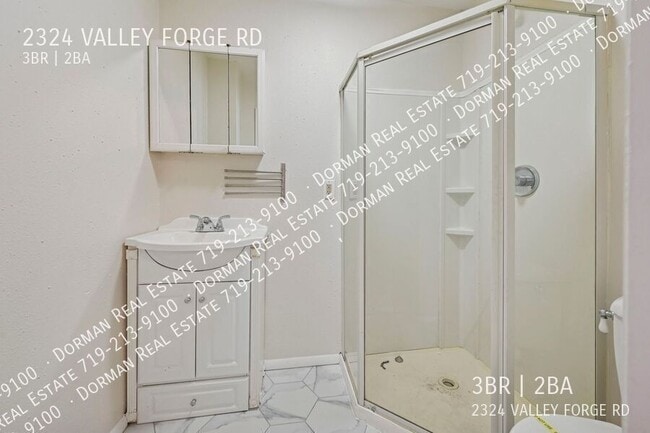 Building Photo - 2324 Valley Forge Rd