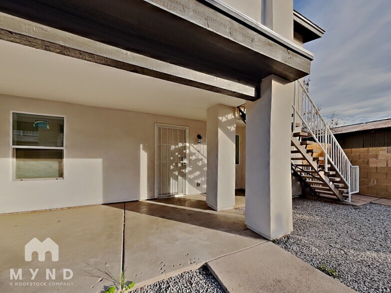 Building Photo - 6649 W Ocotillo Rd