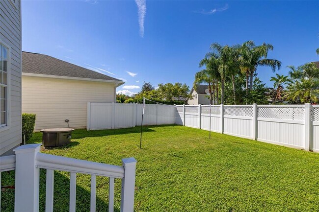 Building Photo - 212 Ficus St