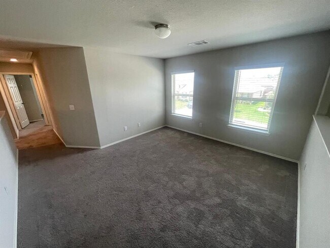 Building Photo - 14550 Breezy Orch Trail