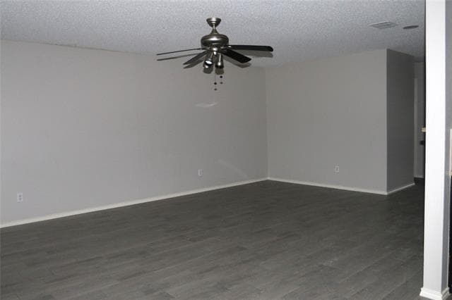 Building Photo - 2048 Crosbyton Ln