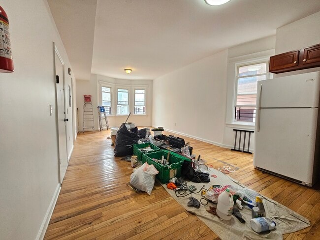 Building Photo - 855 S 15th St