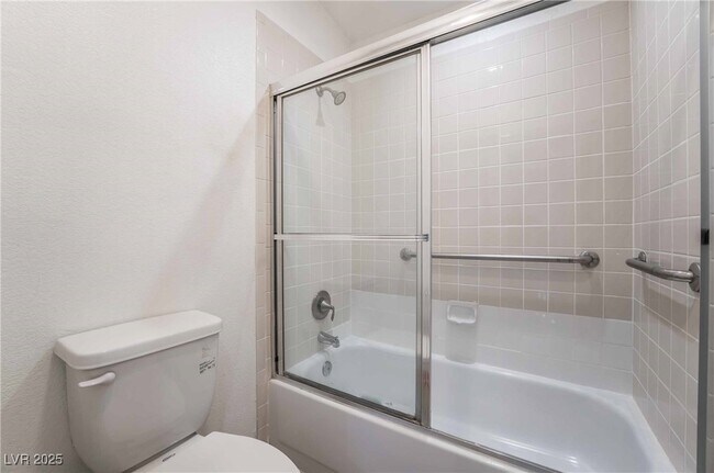 Building Photo - 4407 Matinee Ave