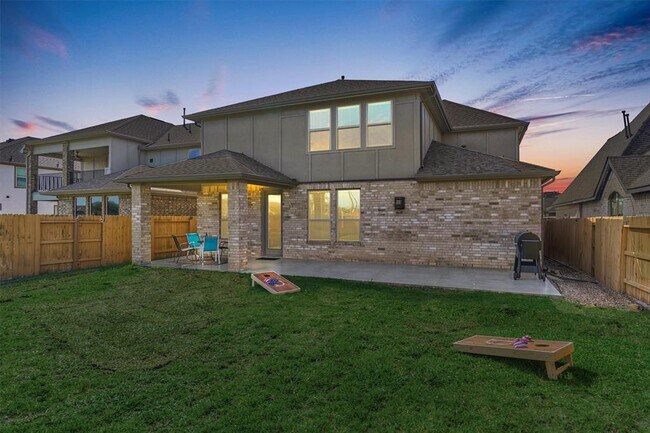 Building Photo - 15846 Weston Ridge Dr