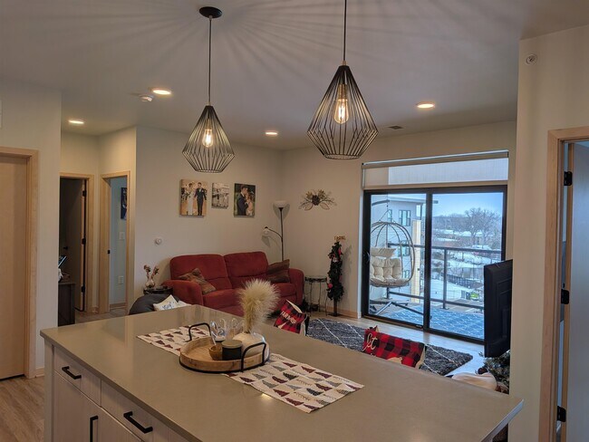 Building Photo - 6408 Bridge Rd