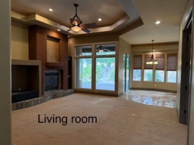 Building Photo - 1854 Stonebridge Dr