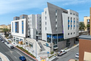 Building Photo - Topaz