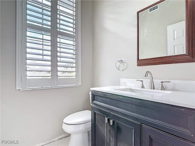 Building Photo - 17539 Boat Club Dr
