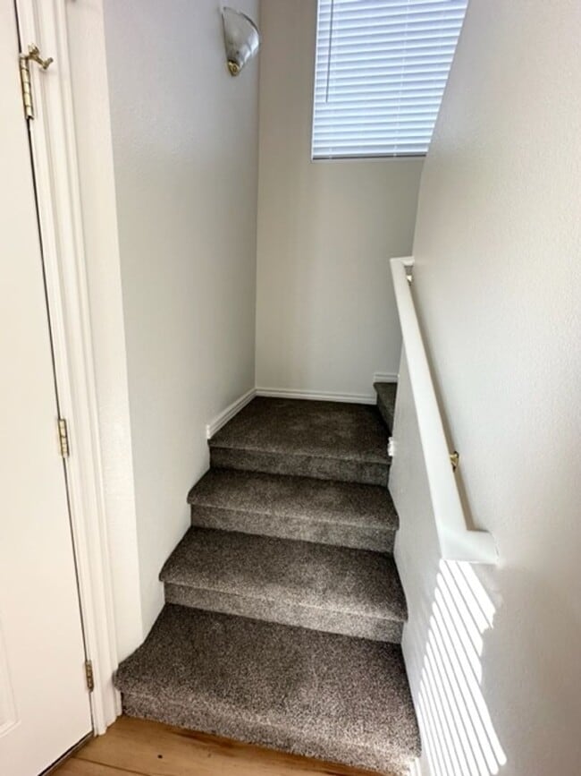 Building Photo - 3915 Washington Ave