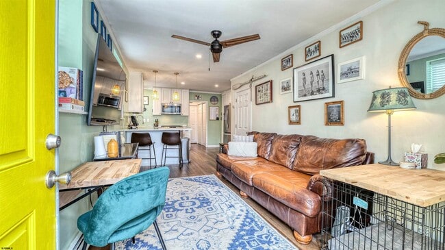 Building Photo - 117 Newport Ct