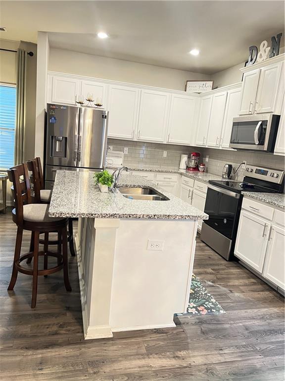 Building Photo - 1775 Labonte Pkwy