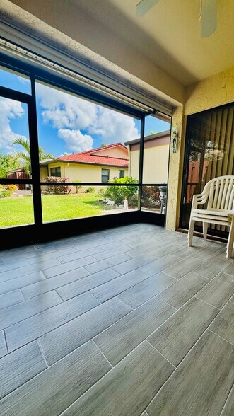 Building Photo - 2024 Pine Isle Ln