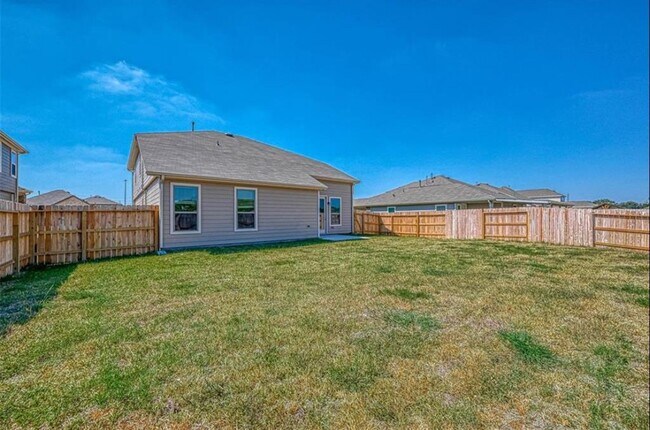 Building Photo - 5727 Texas Sage Dr