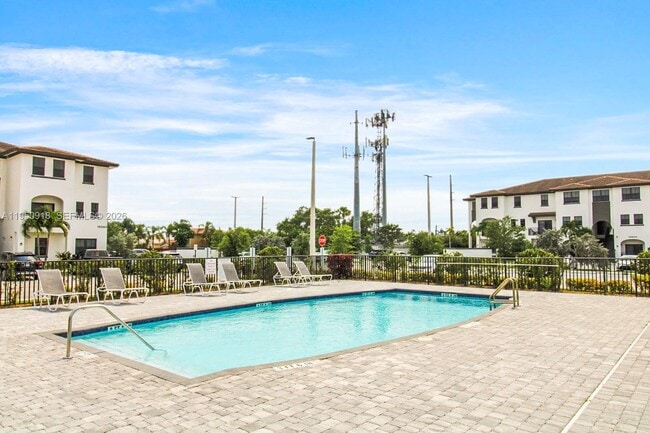 Building Photo - 15540 SW 136th St