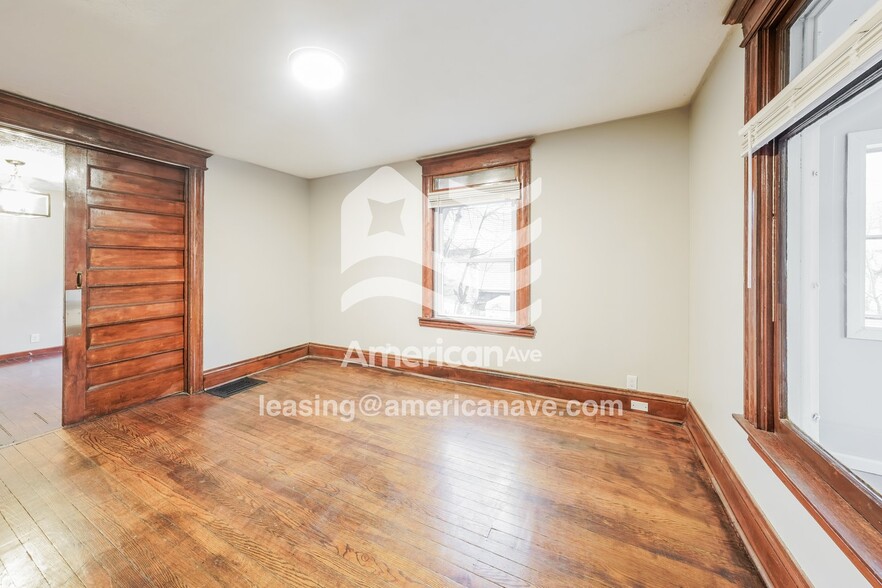 Building Photo - 271 Kirk Ave