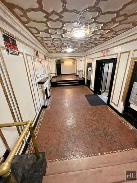 Building Photo - Hamilton Avenue, YONKERS