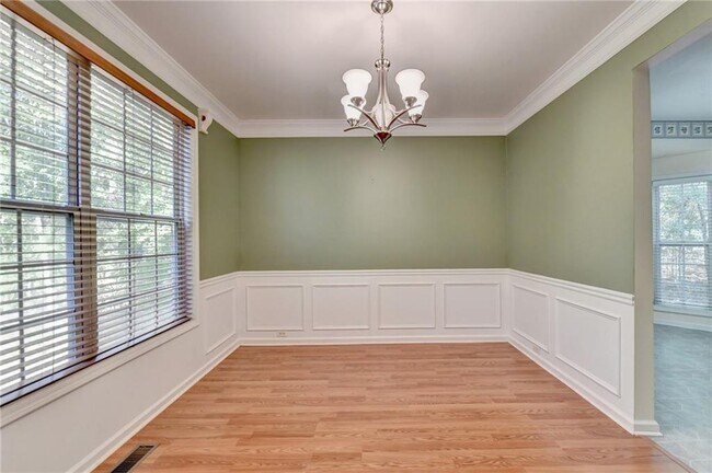 Building Photo - 236 Windy Cir