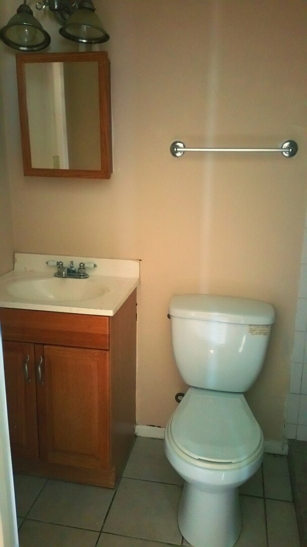 Building Photo - 2/2 available now!