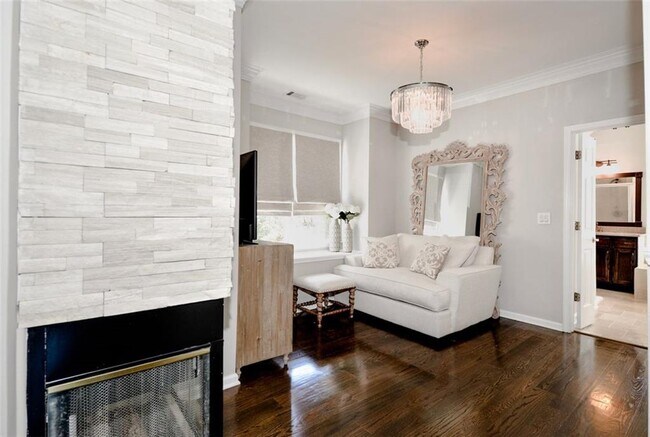 Building Photo - 310 Windsor Gate Cove NE