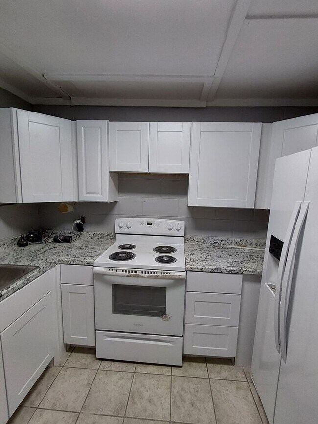 Building Photo - Stinson