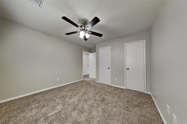 Building Photo - 3318 Noble Hollow Dr