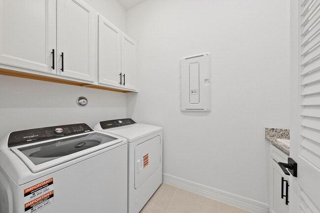 Building Photo - 10720 Northbrook Cir